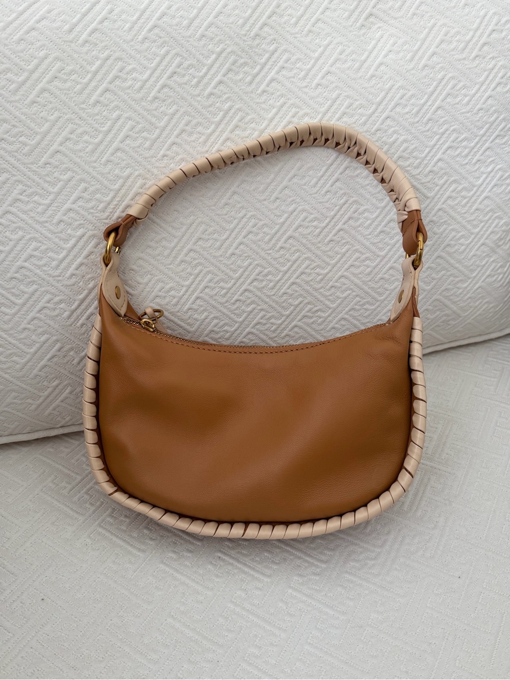 HOBO Mia Crescent Small Shoulder Bag 100% genuine leather - Picture 4 of 9